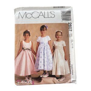 McCalls 2607 Sewing Pattern Sizes 6-7-8 Girls Dresses Alicyn Exclusives UNCUT